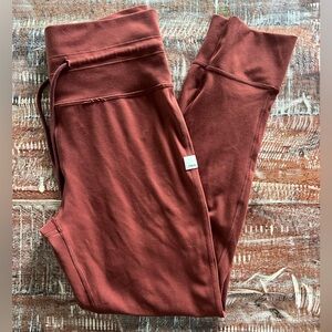 Vuori daily legging